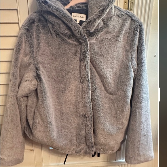 🧸🧸💙new with tags. Bella Dahl fBlue fuzzily jacket. Faux Fur. So soft. - Picture 2 of 6